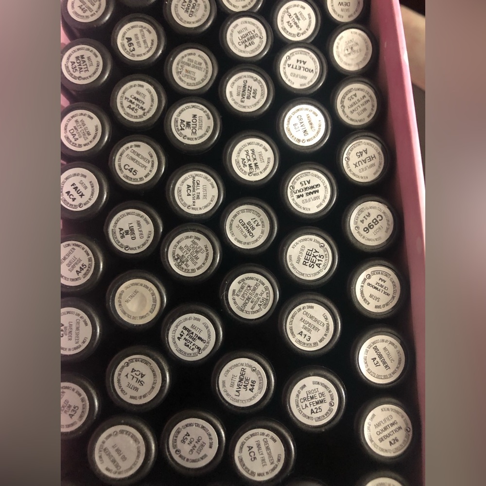 ❣️MAC Cosmetics Lipstick Collection 💋💄❣️ - Picture 15 of 15